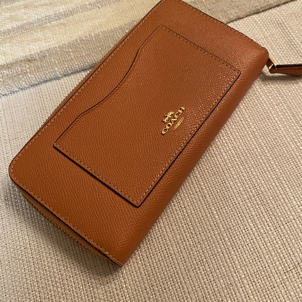 Coach Dusty Rose Zippered Wallet